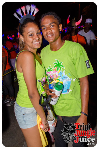 grenada_monday_night_mas_2014-011