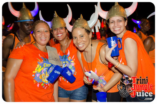 grenada_monday_night_mas_2014-057