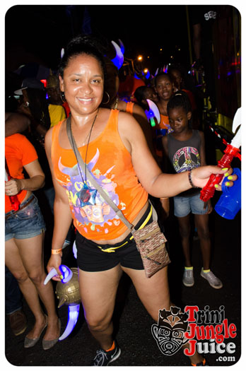 grenada_monday_night_mas_2014-090