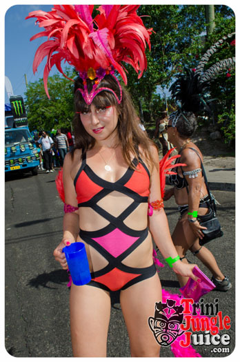 grenada_spicemas_tuesday_parade_2014-090