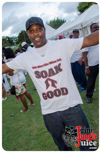 white_in_the_moonlight_2014-126