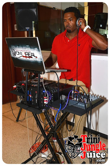 premium_ultimate_bfast_party_2014-074