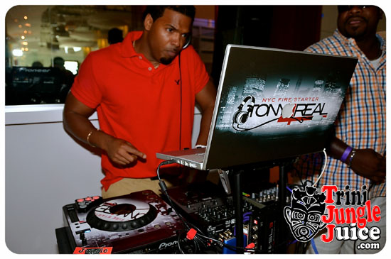 premium_ultimate_bfast_party_2014-097