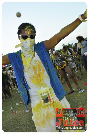 beach_jouvert_2014_pt1-079