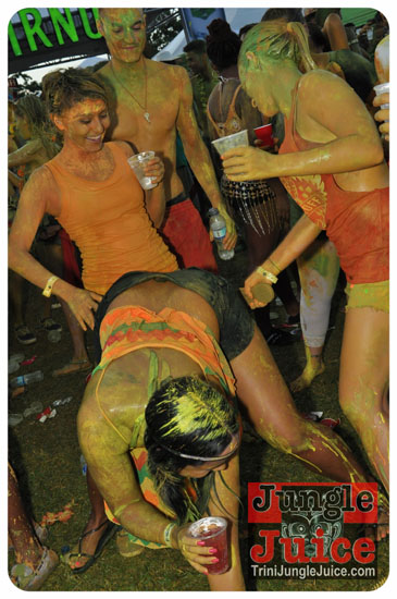 beach_jouvert_2014_pt1-112