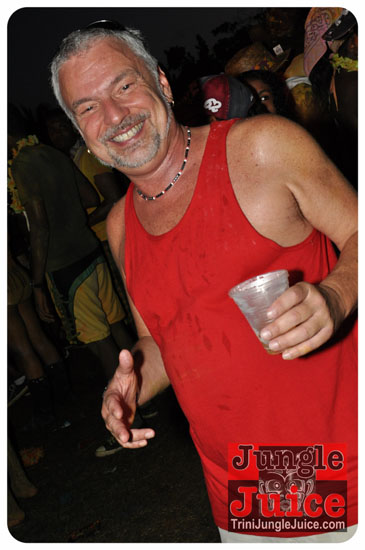 beach_jouvert_2014_pt1-162