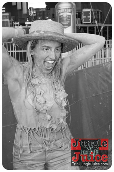 beach_jouvert_2014_pt2-071