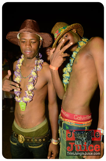 beach_jouvert_2014_pt2-103