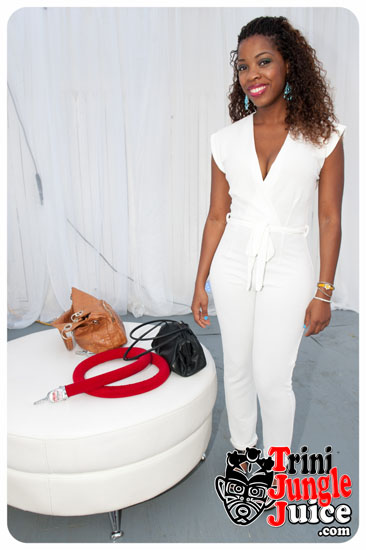 under_the_trees_2014-044