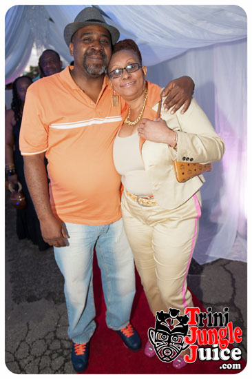 under_the_trees_2014-110