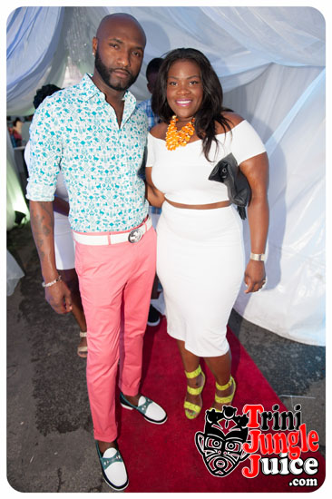 under_the_trees_2014-112