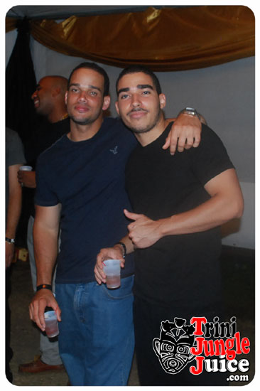 black_rave_svg_2014-011