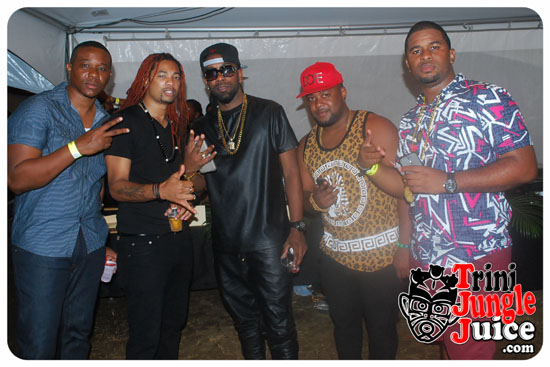 black_rave_svg_2014-027