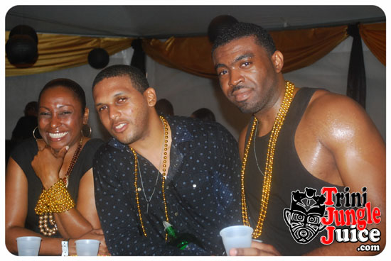 black_rave_svg_2014-057