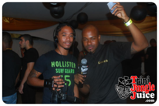 black_rave_svg_2014-063