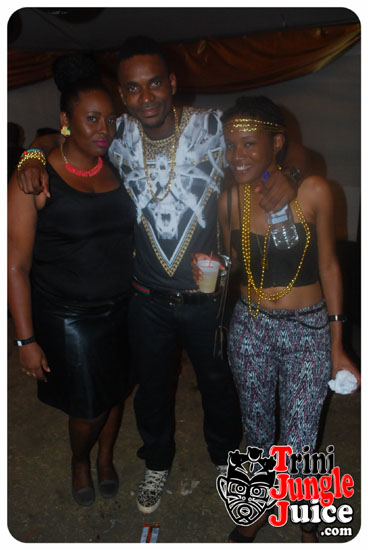 black_rave_svg_2014-070