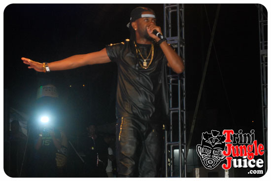 black_rave_svg_2014-084