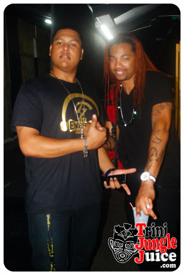 black_rave_svg_2014-094