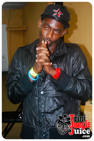 black_rave_svg_2014-095