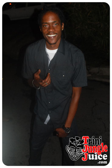 black_rave_svg_2014-097