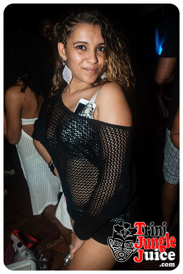 abc_alcohol_beachwear_coolers_jun28-020