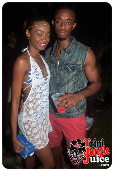 abc_alcohol_beachwear_coolers_jun28-030