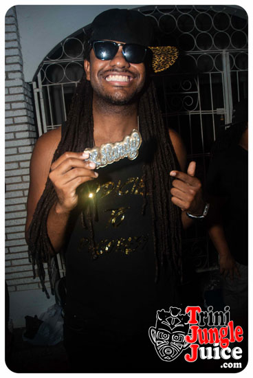 abc_alcohol_beachwear_coolers_jun28-061