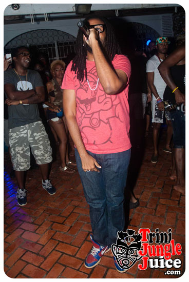 abc_alcohol_beachwear_coolers_jun28-067