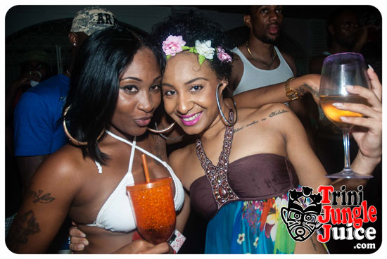 abc_alcohol_beachwear_coolers_jun28-077