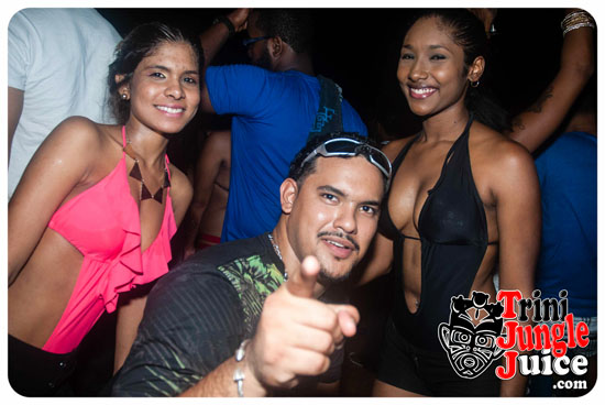 abc_alcohol_beachwear_coolers_jun28-079