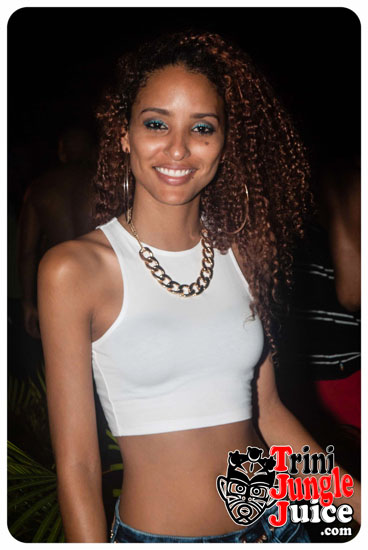 abc_alcohol_beachwear_coolers_jun28-086