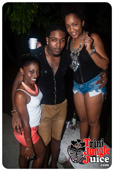 abc_alcohol_beachwear_coolers_jun28-087