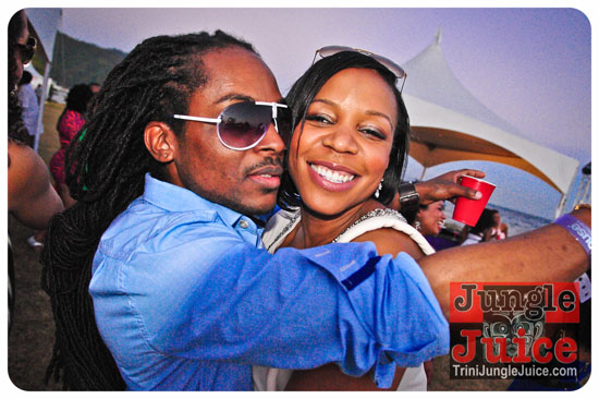 beach_house_carnival_2014-037