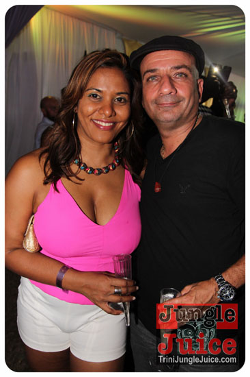 beach_house_carnival_2014-094