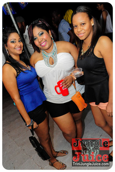 black_to_blue_2014-018