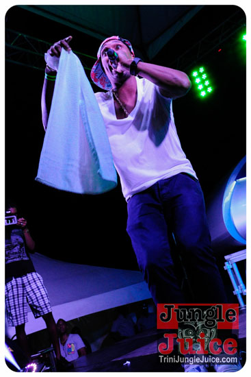 black_to_blue_2014-058