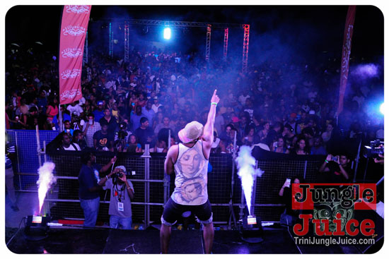 black_to_blue_2014-062