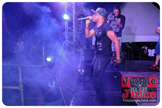 black_to_blue_2014-064