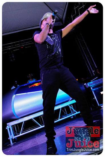 black_to_blue_2014-066