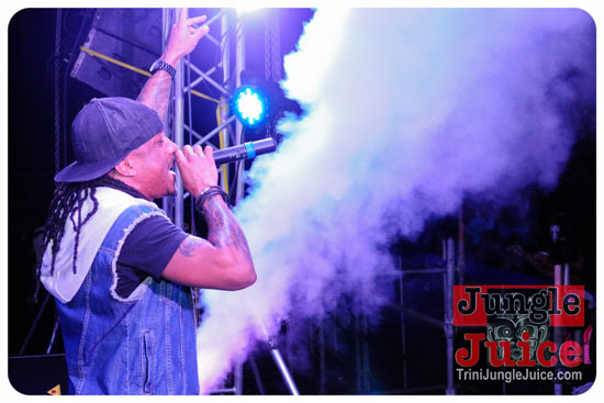 black_to_blue_2014-070