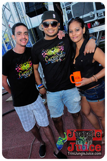 black_to_blue_2014-095