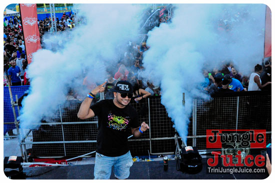 black_to_blue_2014-099