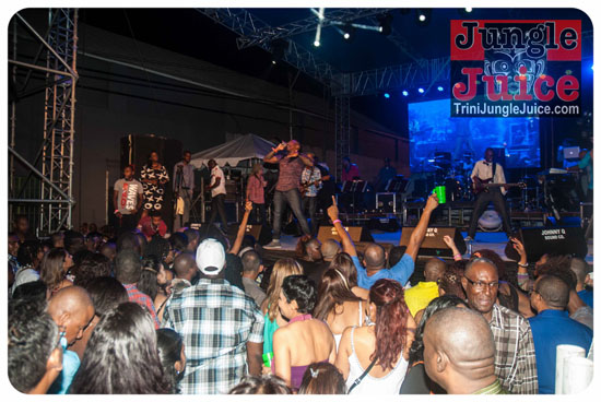 central_bank_all_inclusive_2014-083