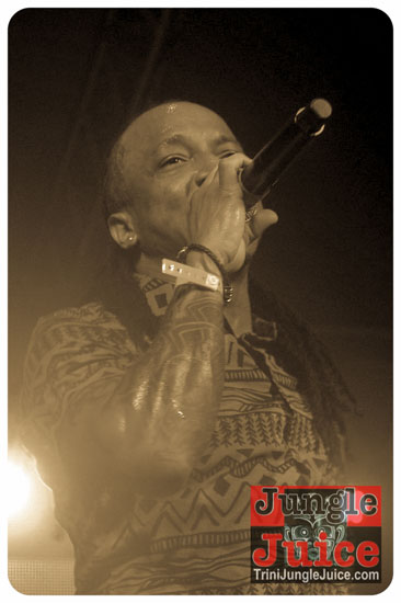 central_bank_all_inclusive_2014-084