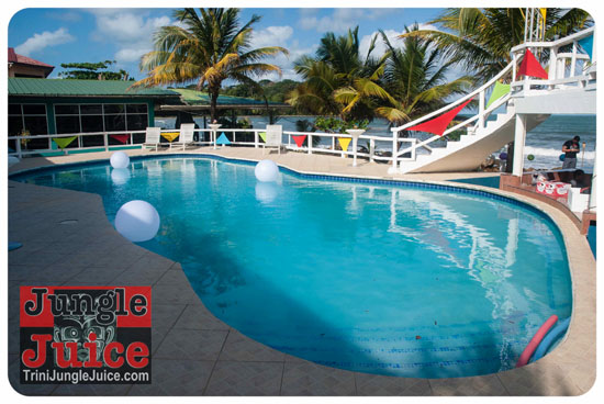 crave_gone_nuts_2014-004