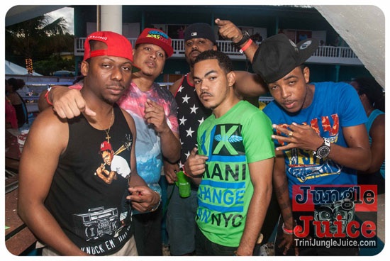 crave_gone_nuts_2014-053