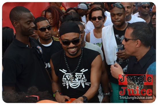 island_people_mas_monday_2014-015