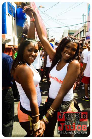 island_people_mas_monday_2014-026