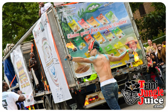 nhc_sunday_extras_2014-072