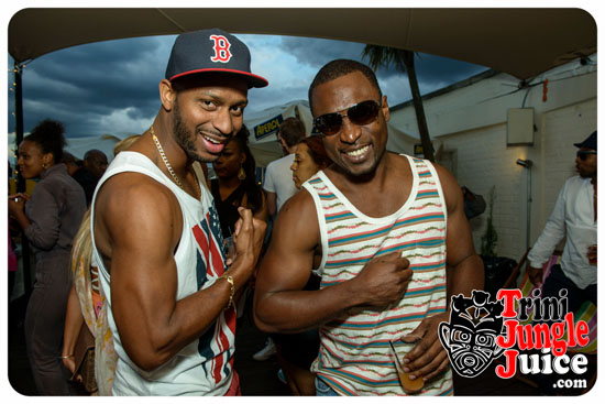 pon_de_rooftop_aug22-005